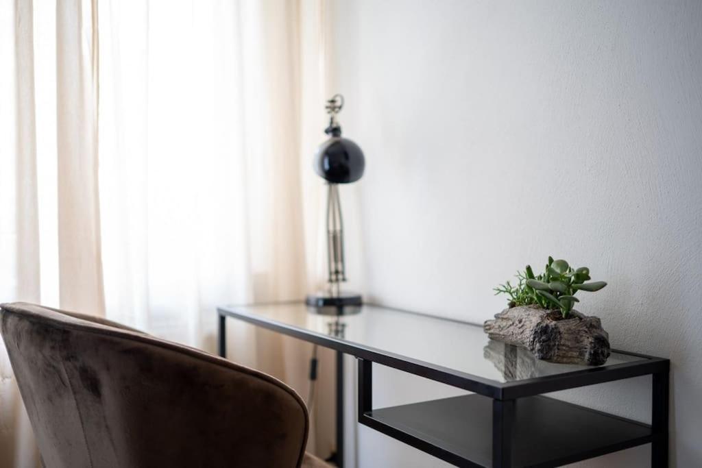 קובלנץ Wohnung Naehe Stadtzentrum Mit Wohnzimmer Und Kueche מראה חיצוני תמונה
